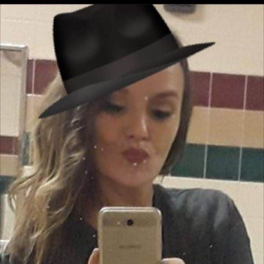 Meet your Posher, Jennifer